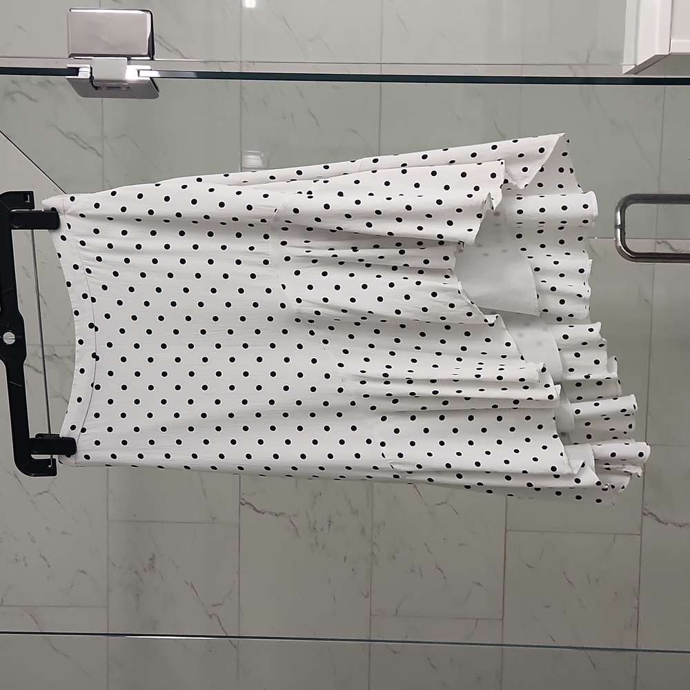 Club monaco asymmetrical dotted skirt